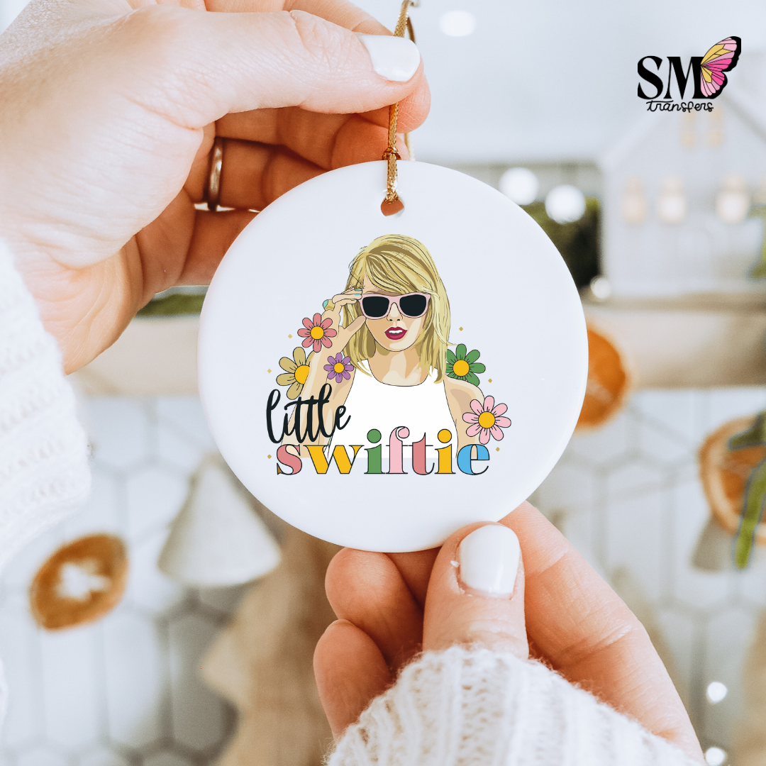 Little Singer - Ornament Decal